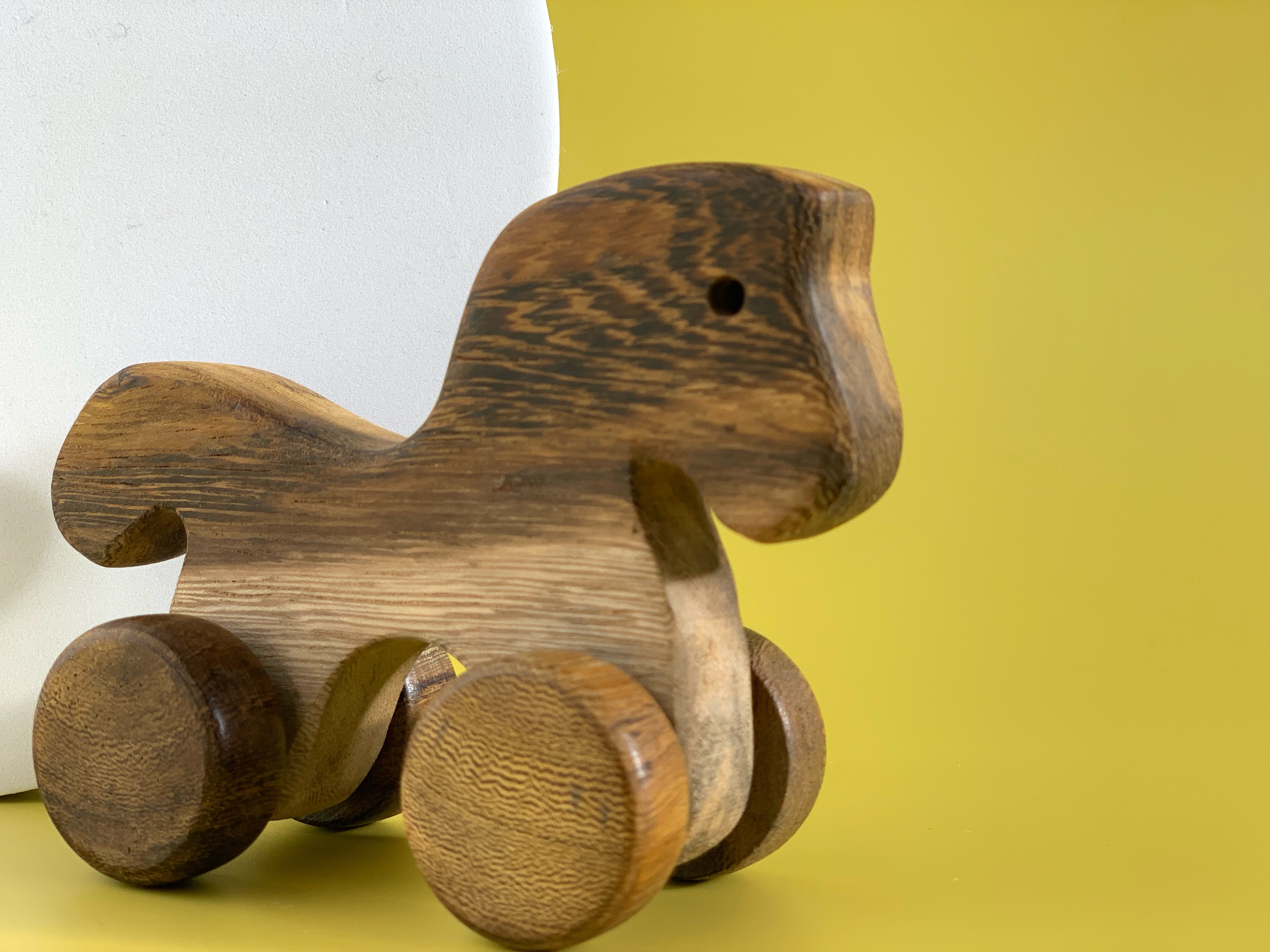 Baby toy horse with wheels online